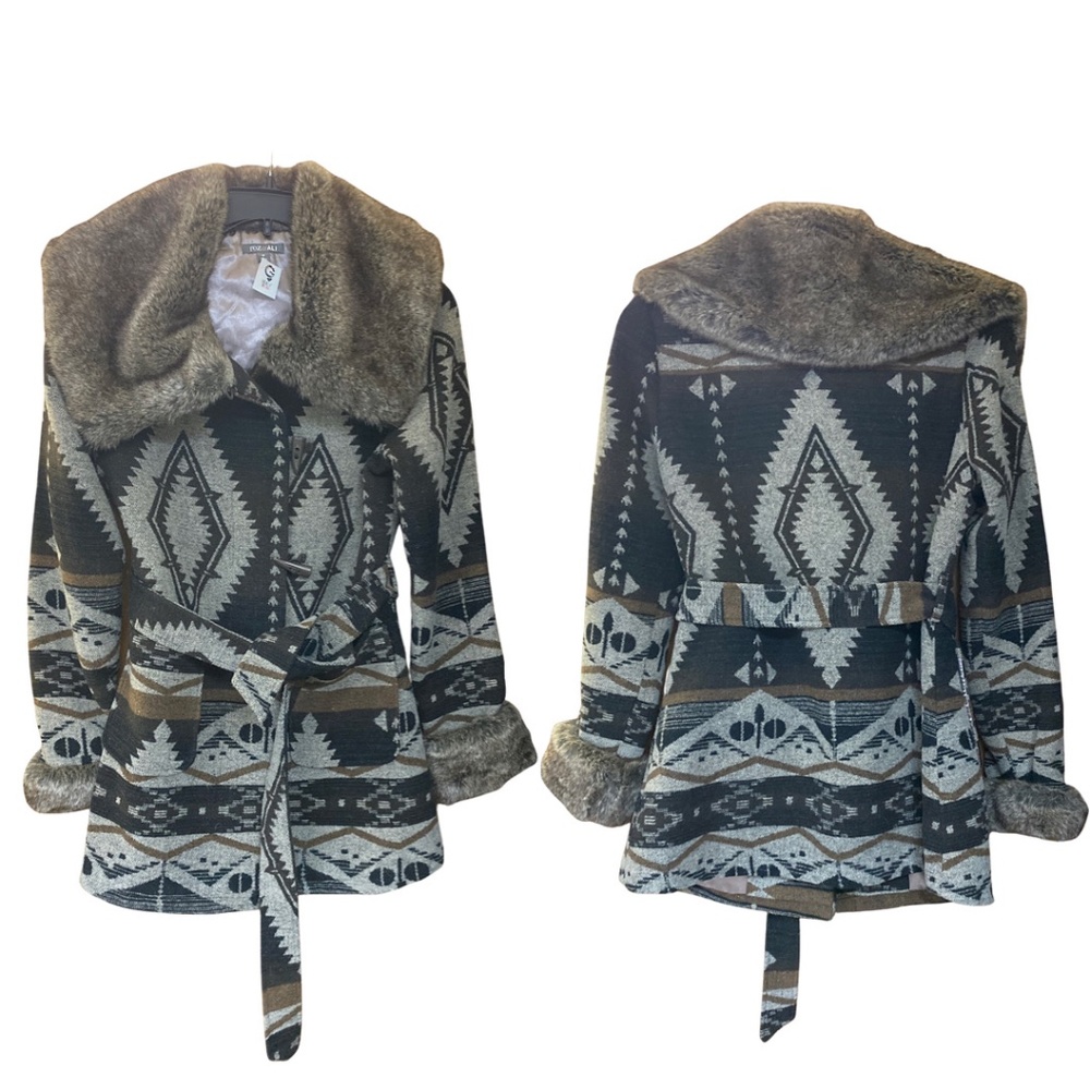 Roz & Ali Aztec printed winter coat w/faux fur M